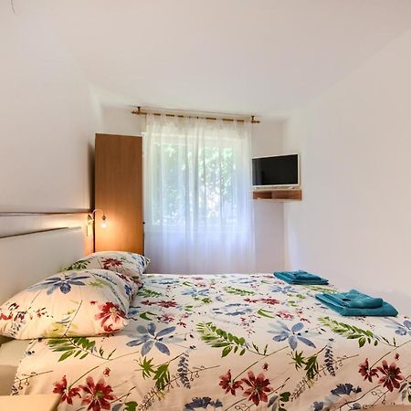 Apartment Stefan プーラ エクステリア 写真